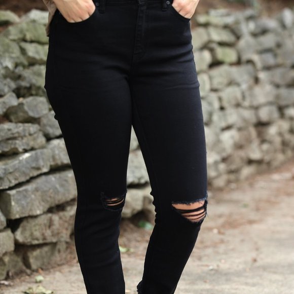 KanCan High Rise Black Jeans - Picture 1 of 3